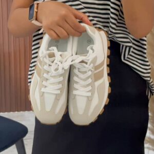 Baskets à lacets